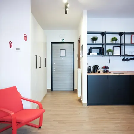 Delizioso Monolocale A Рим